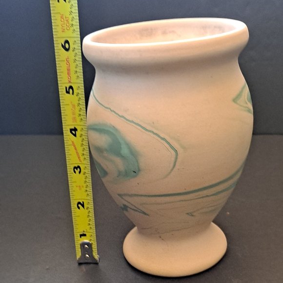 AMERICAN CREATIONS VASE - Picture 6 of 9